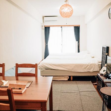 Tipy Records Inn Room Одавара Екстер'єр фото