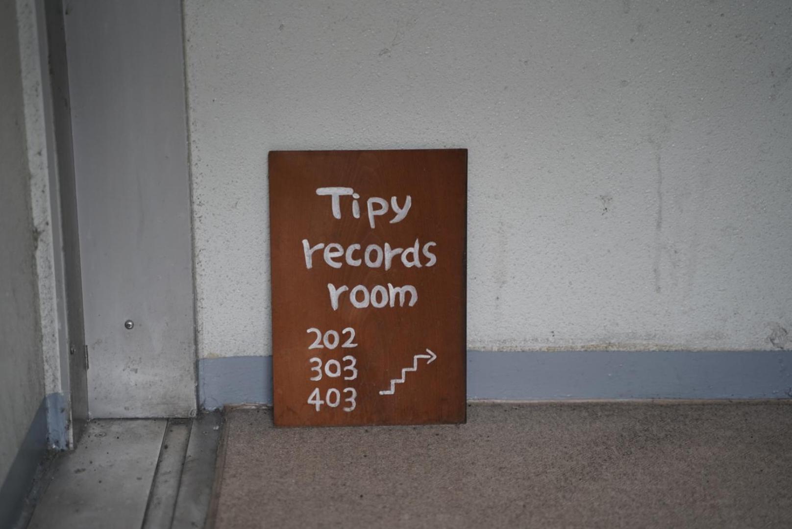 Tipy Records Inn Room Одавара Екстер'єр фото