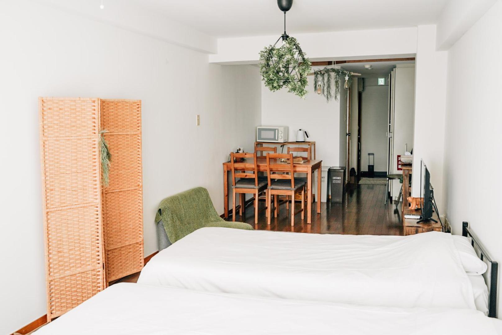 Tipy Records Inn Room Одавара Екстер'єр фото