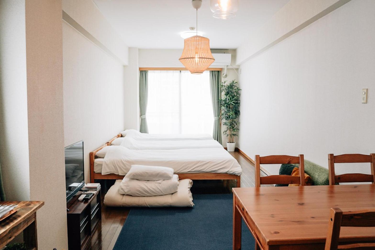 Tipy Records Inn Room Одавара Екстер'єр фото