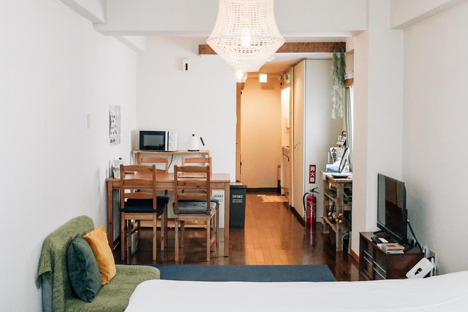 Tipy Records Inn Room Одавара Екстер'єр фото
