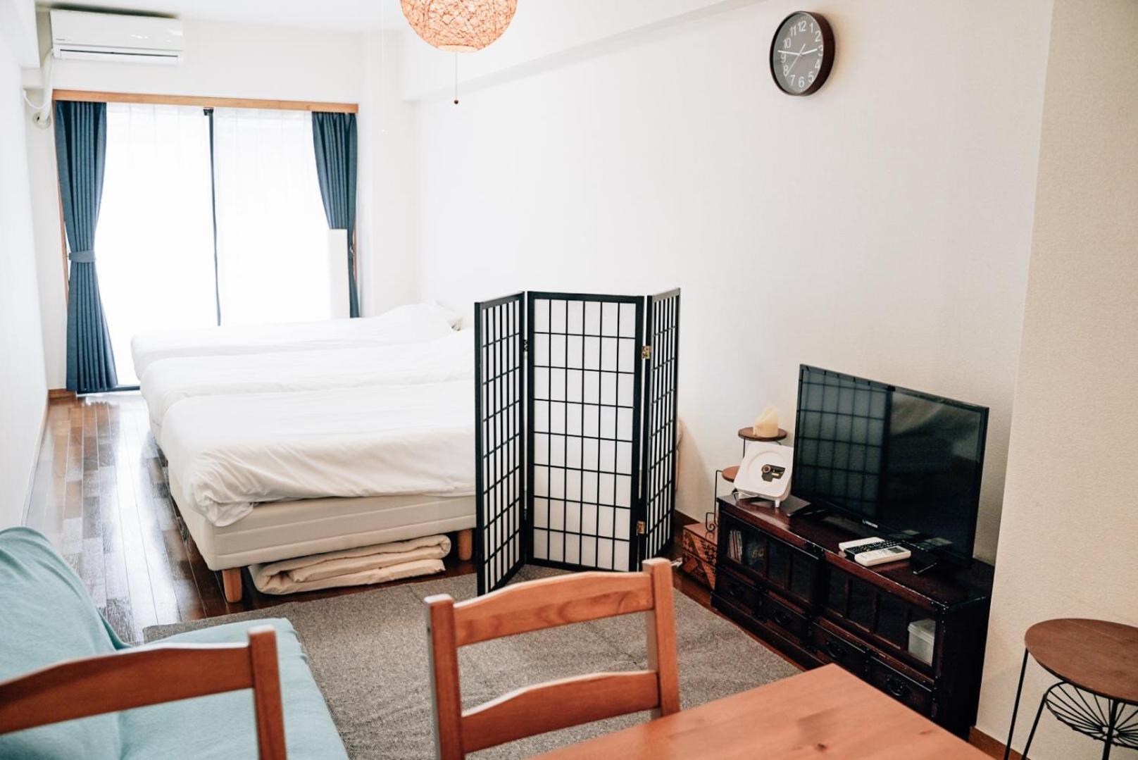 Tipy Records Inn Room Одавара Екстер'єр фото