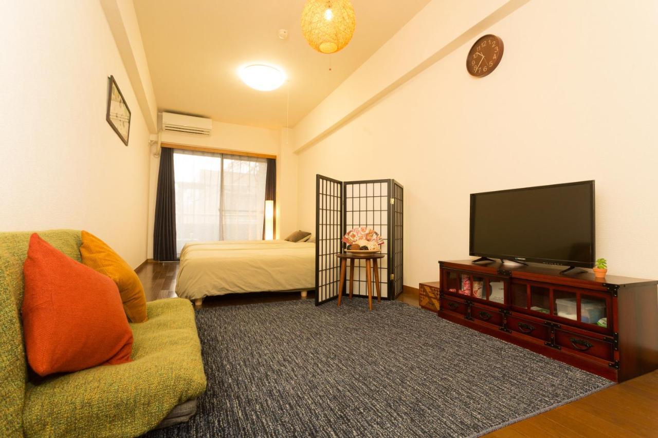 Tipy Records Inn Room Одавара Екстер'єр фото